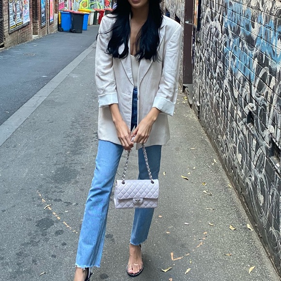 Aritzia Oversized Linen Blazer - Picture 2 of 2